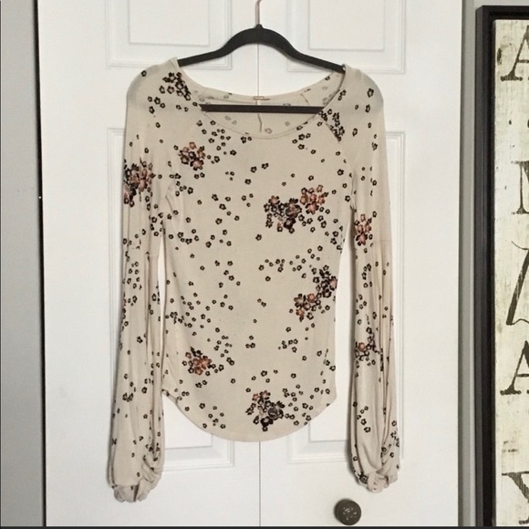 Free People Knot Sleeve Top - Picture 6 of 6